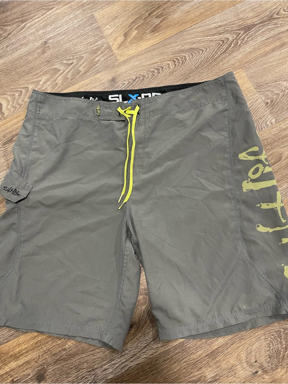 Men’s Gray Swim Trunks Salt Life